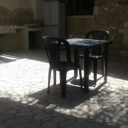 La Casetta Di Maria לינה וארוחת בוקר